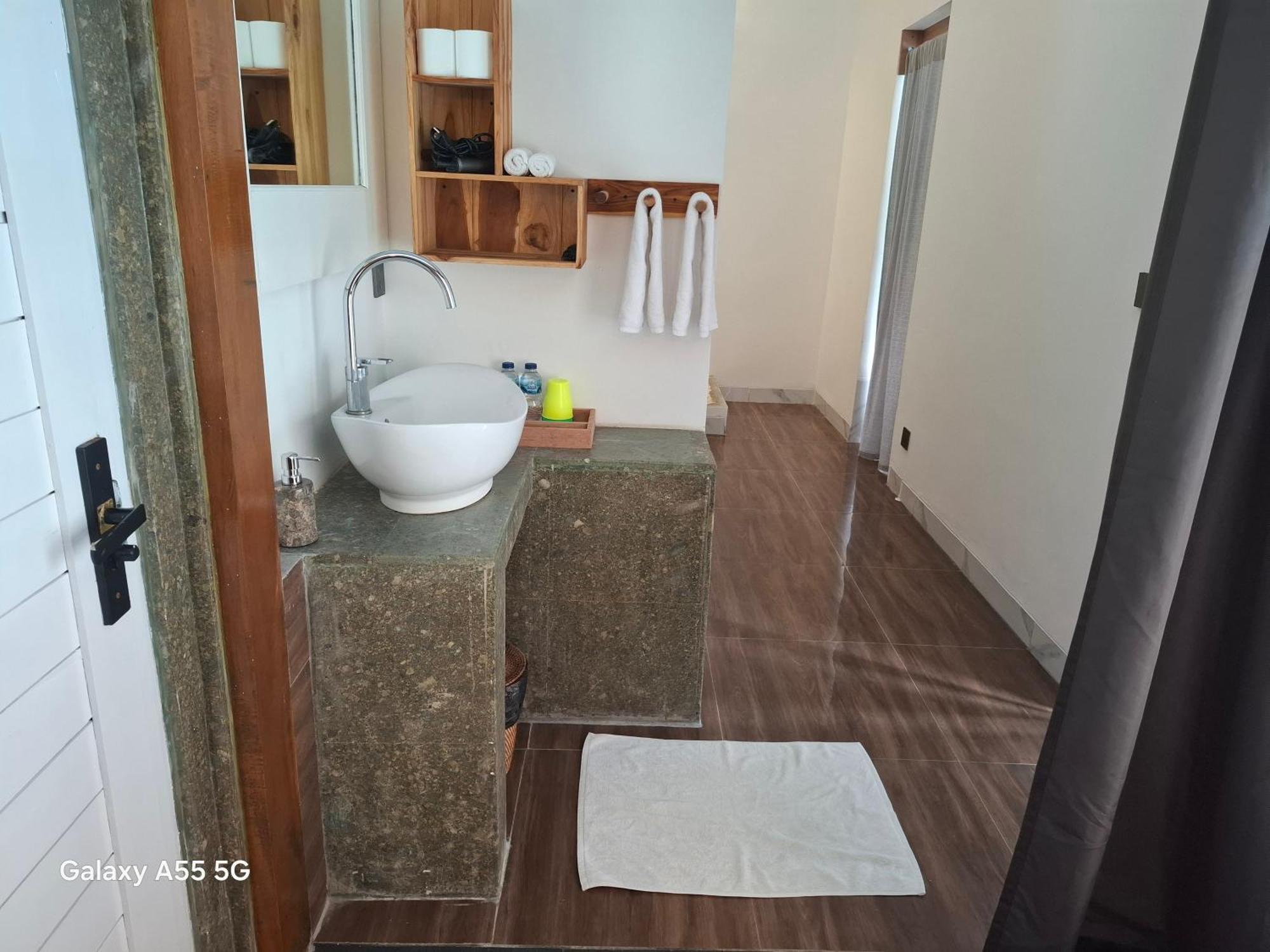 Villa Giyor Нуса Лембонган Екстериор снимка